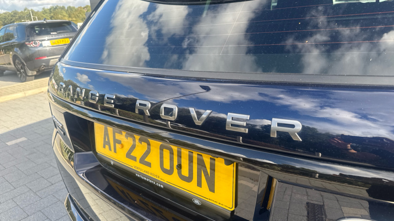Land Rover Range Rover Sport 2.0 P400e HSE Dynamic 5dr Auto Estate